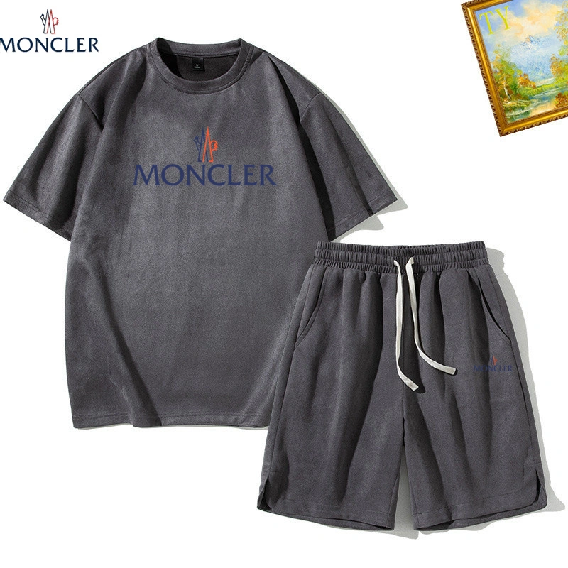 Moncler Short Suits Durable 143683