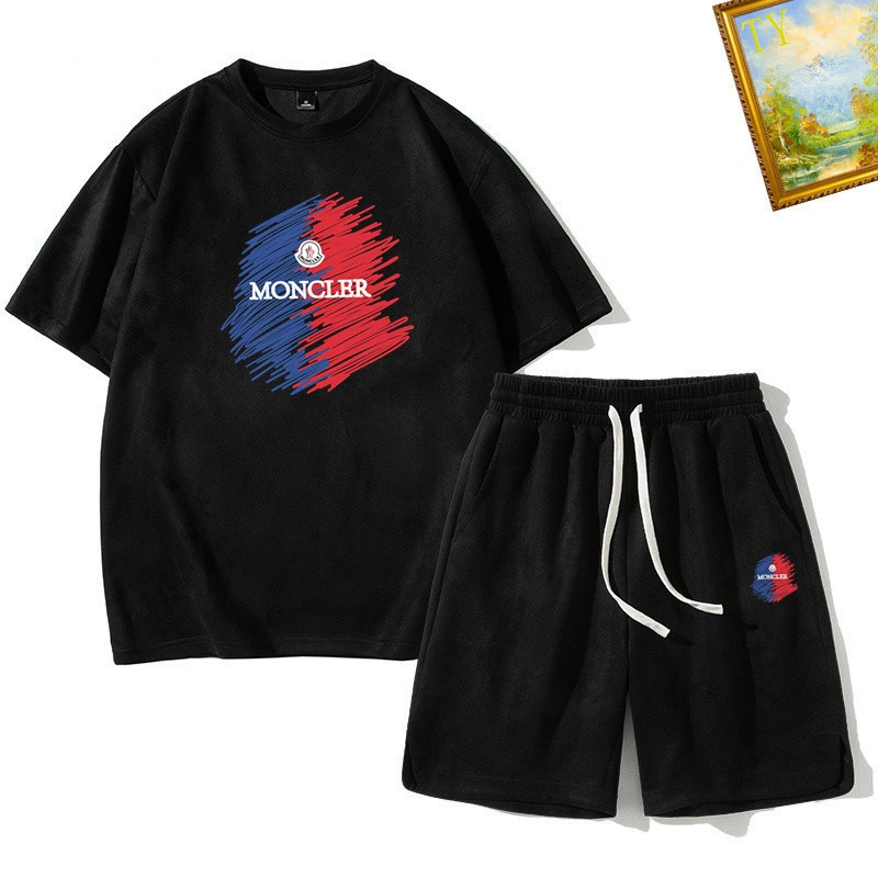 Moncler Short Suits TravelReady 139893