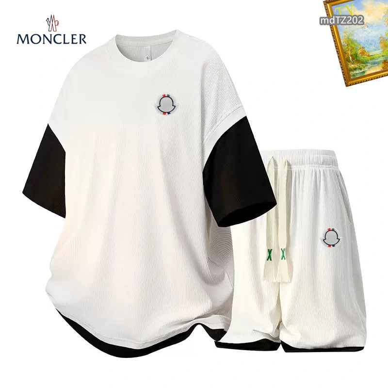 Classic Moncler Short Suits 139851