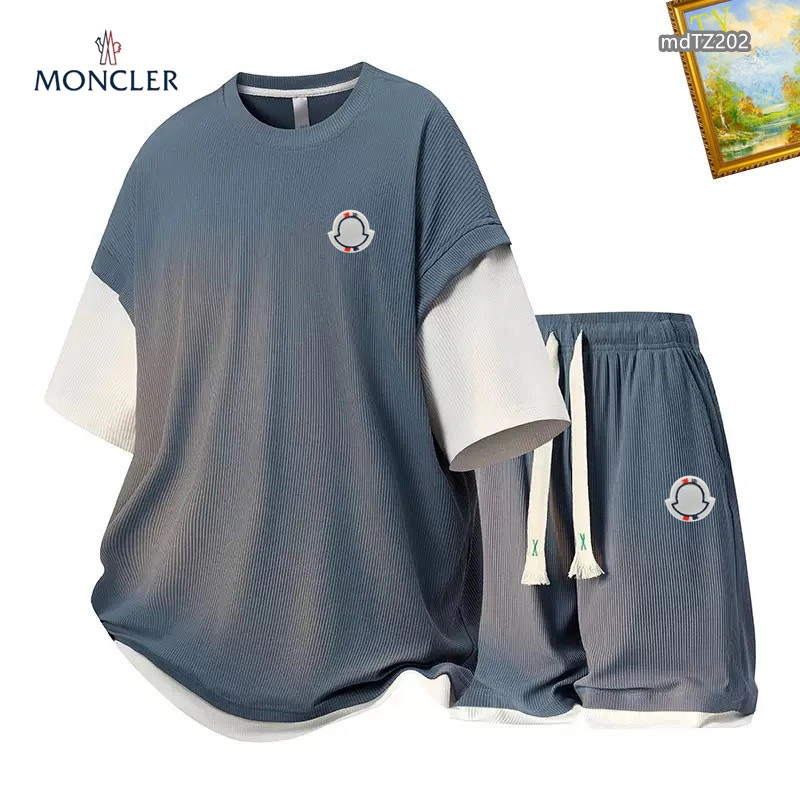 Classic Moncler Short Suits 139851