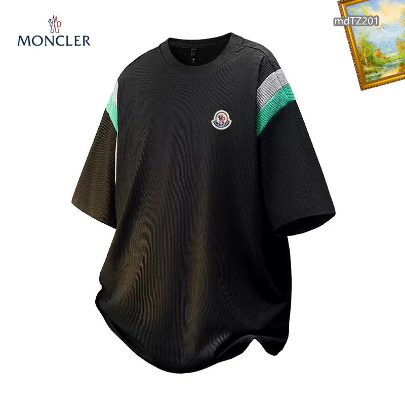 Functional Moncler Short Suits 139853