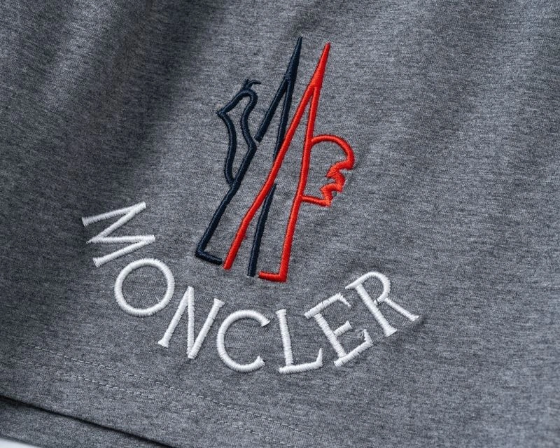 Premium Moncler Short Suits 142746
