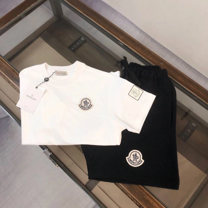 FreshLook Moncler Short Suits 143197