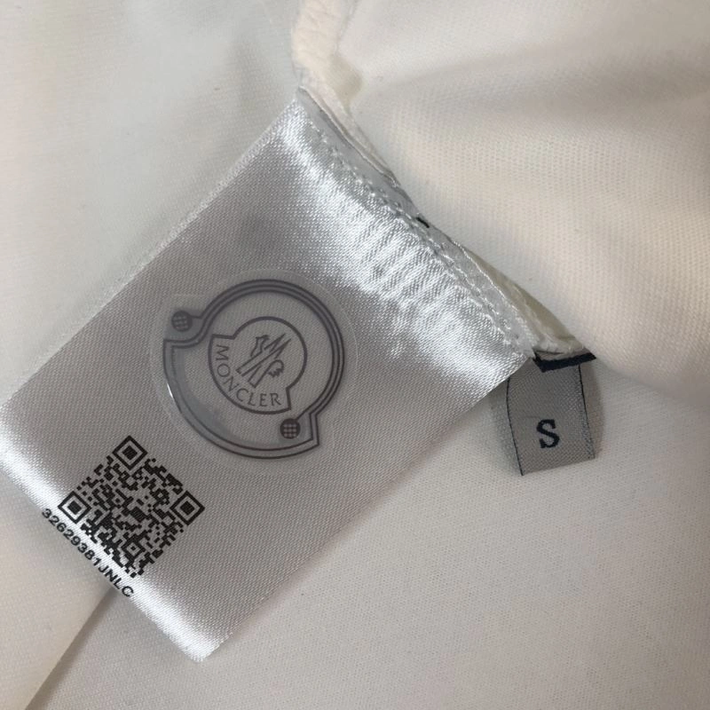 FreshLook Moncler Short Suits 143197