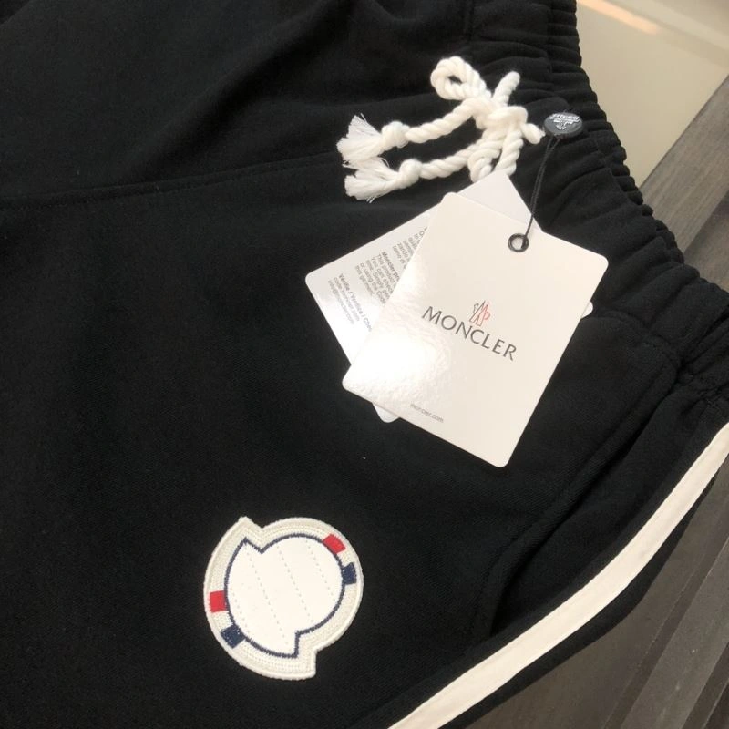 Moncler Short Suits Contemporary 143189