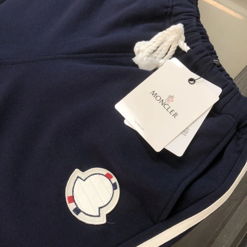 Moncler Short Suits Youthful 143188
