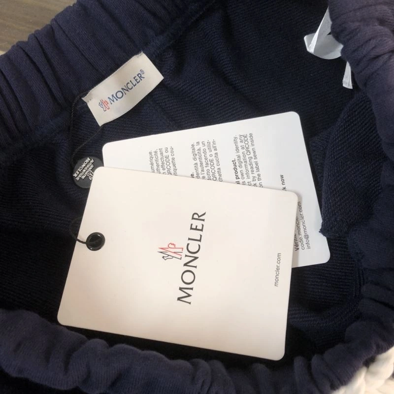 Moncler Short Suits Youthful 143188