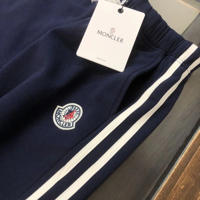Youthful Moncler Short Suits 143180