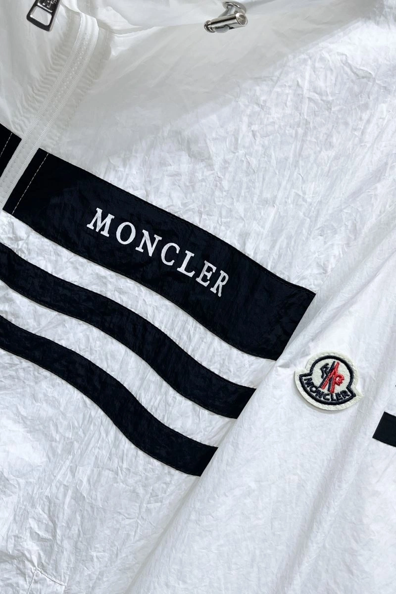 Moncler Short Suits HighPerformance 142318