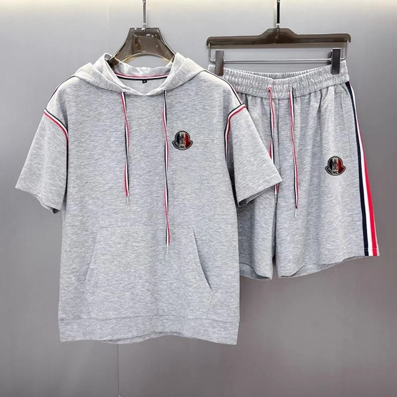 Efficient Moncler Short Suits 141789