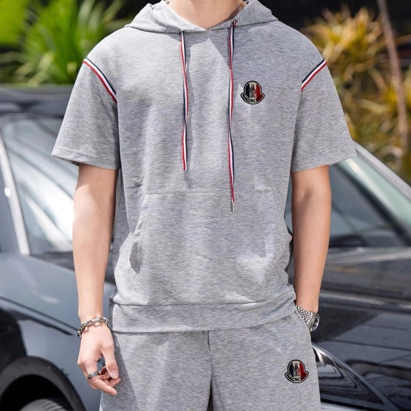 Efficient Moncler Short Suits 141789