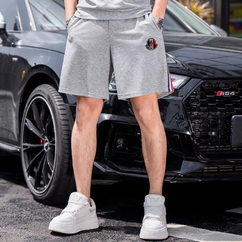 Efficient Moncler Short Suits 141789