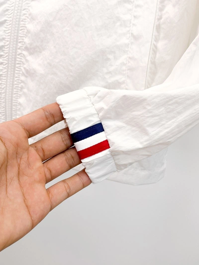 Moncler Short Suits Lightweight 141805