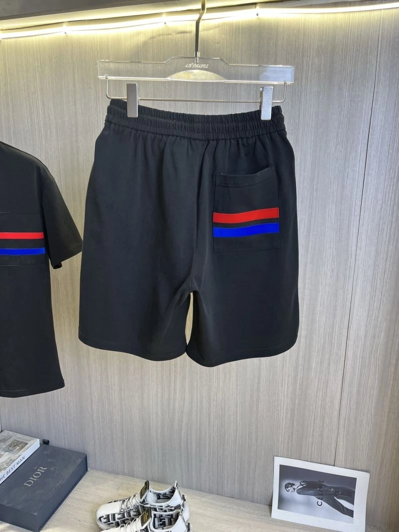 Trendsetting Moncler Short Suits 141108