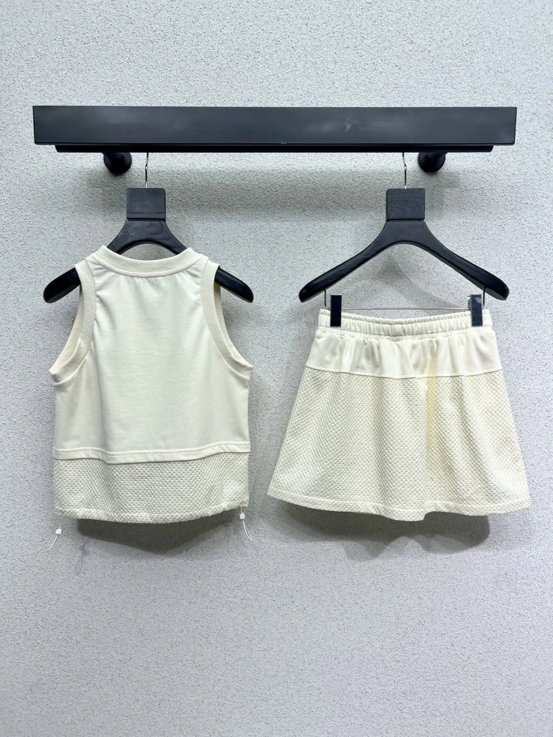 ModernLook Moncler Short Suits 139746