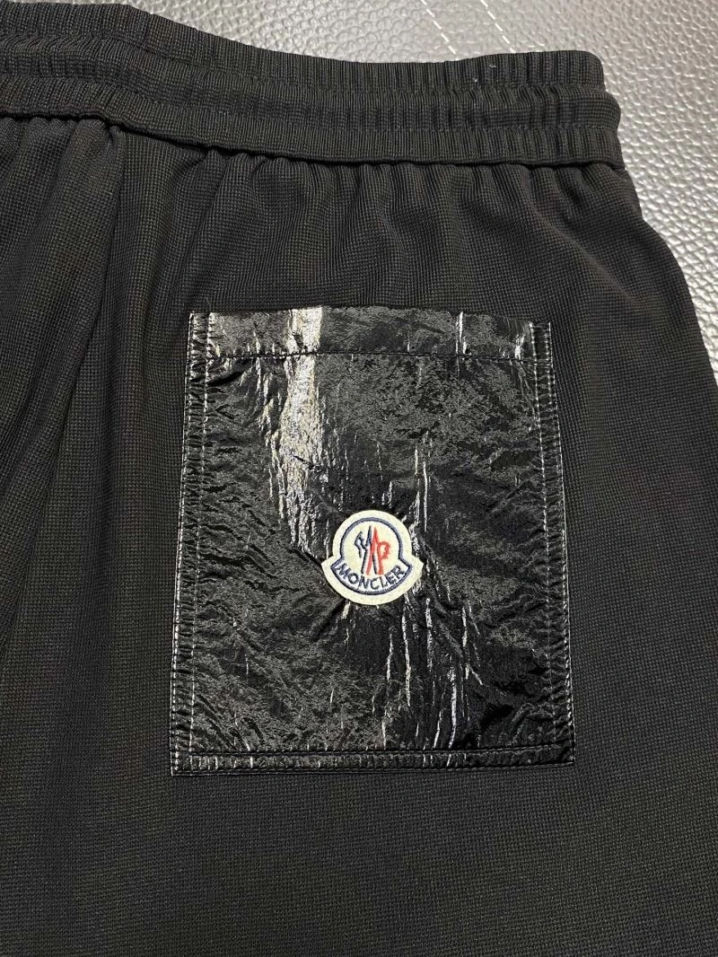 WellDesigned Moncler Short Suits 140597