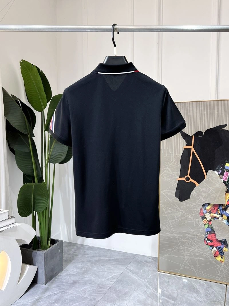 Packable Moncler Short Suits 140594