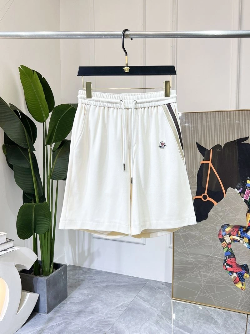 Sustainable Moncler Short Suits 140604