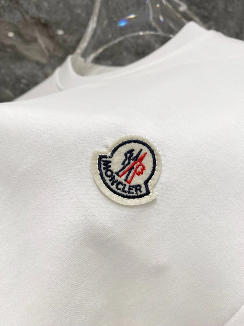 Stylish Moncler Short Suits 140126