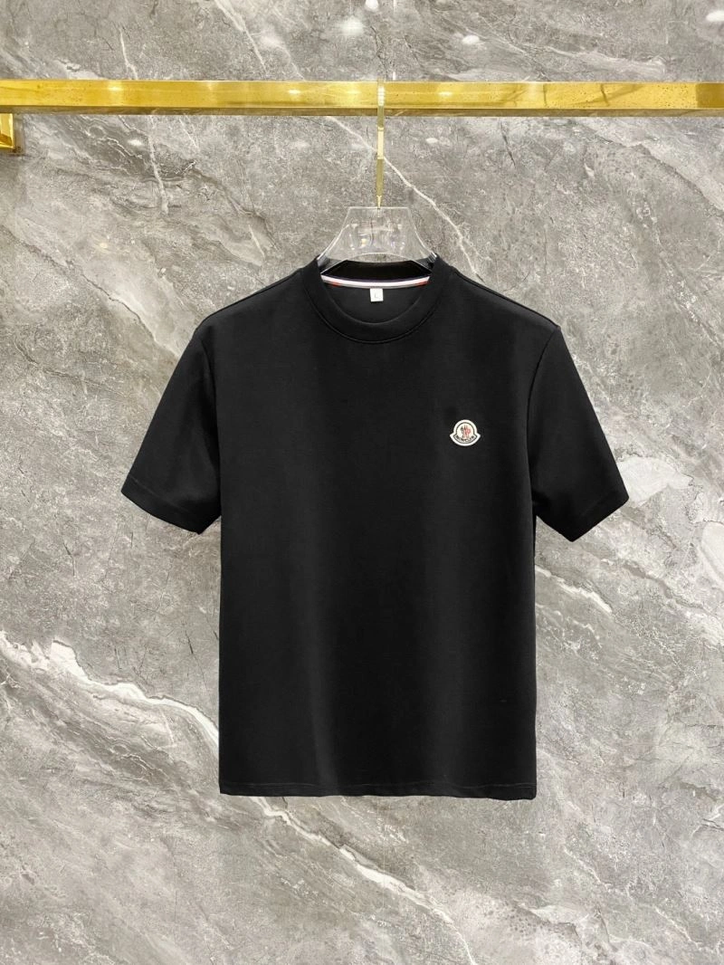Moncler Short Suits Classic 140124
