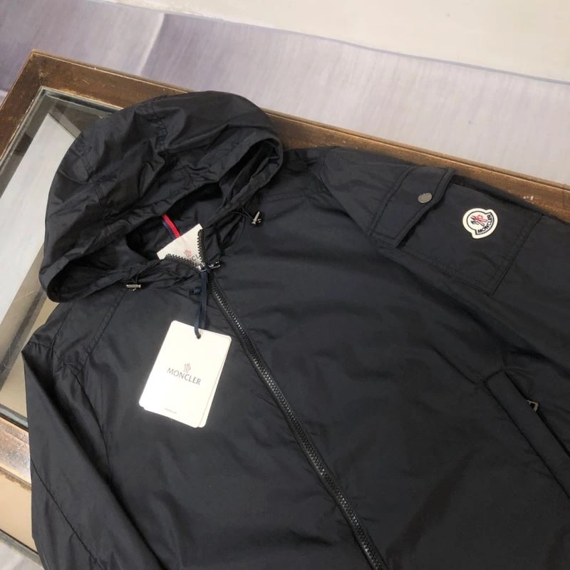 Trendy Moncler Sunscreen Jacket 143185