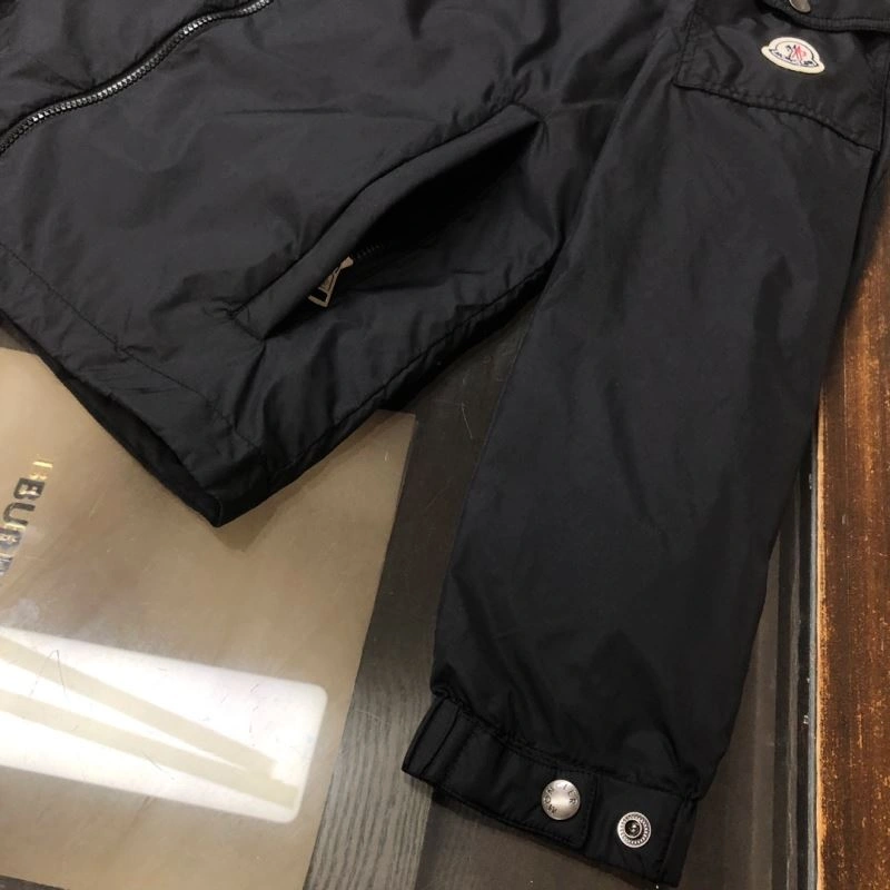 Trendy Moncler Sunscreen Jacket 143185