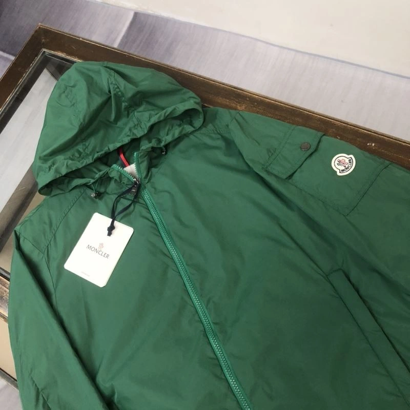 WaterResistant Moncler Sunscreen Jacket 143175