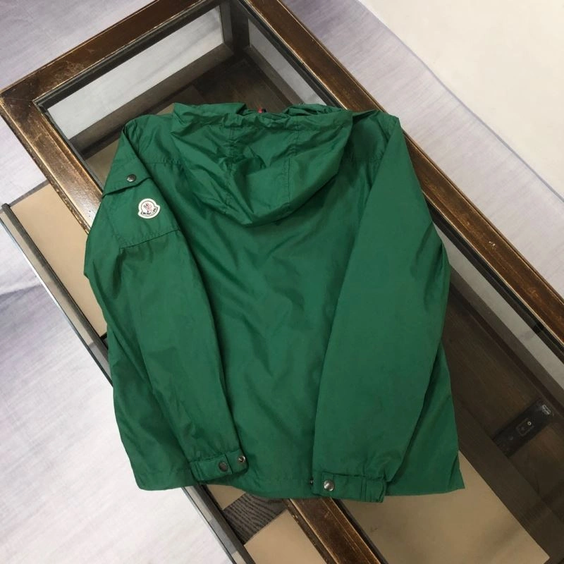WaterResistant Moncler Sunscreen Jacket 143175