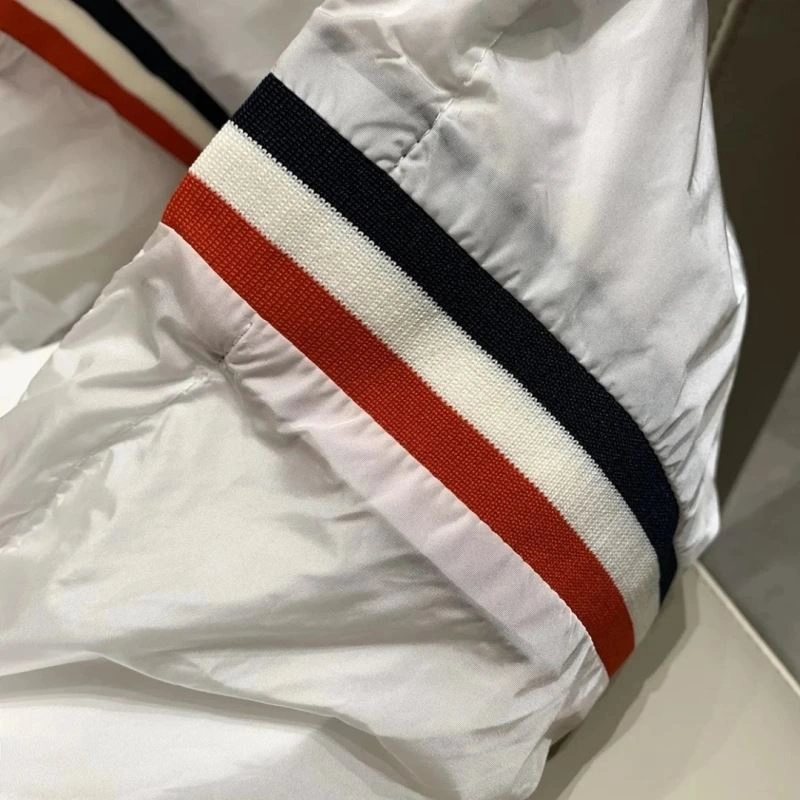 Popular Moncler Sunscreen Jacket 143174