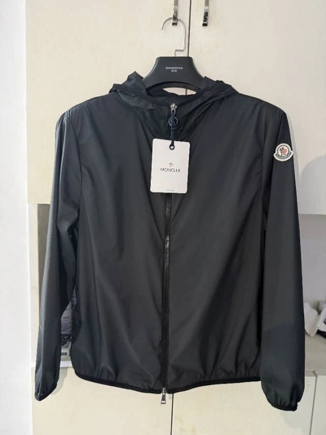 Moncler Sunscreen Jacket TechFriendly 143163