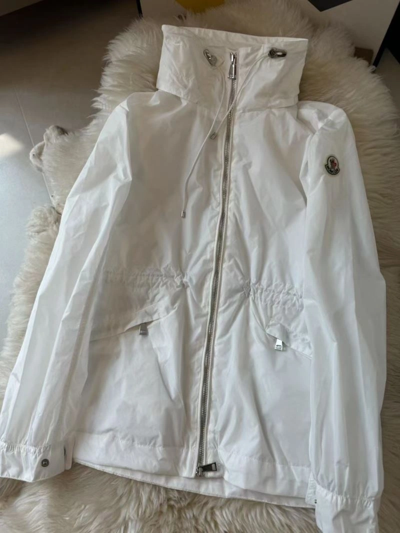 SmoothTexture Moncler Sunscreen Jacket 143164