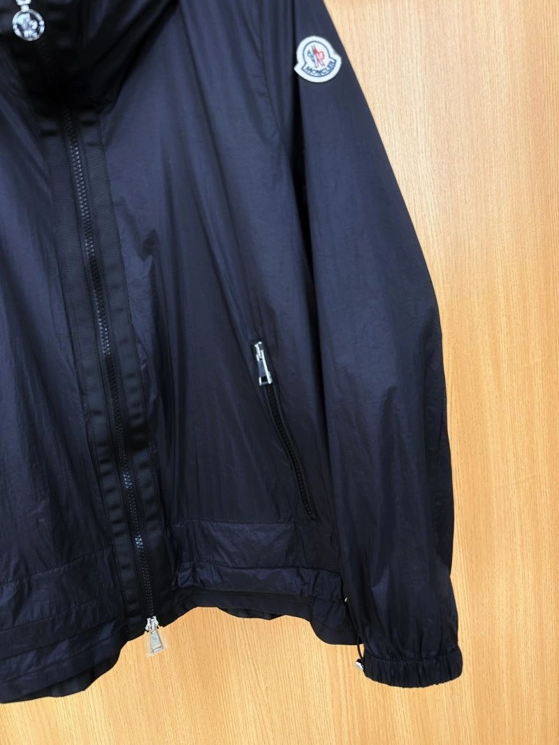 RelaxedFit Moncler Sunscreen Jacket 139786