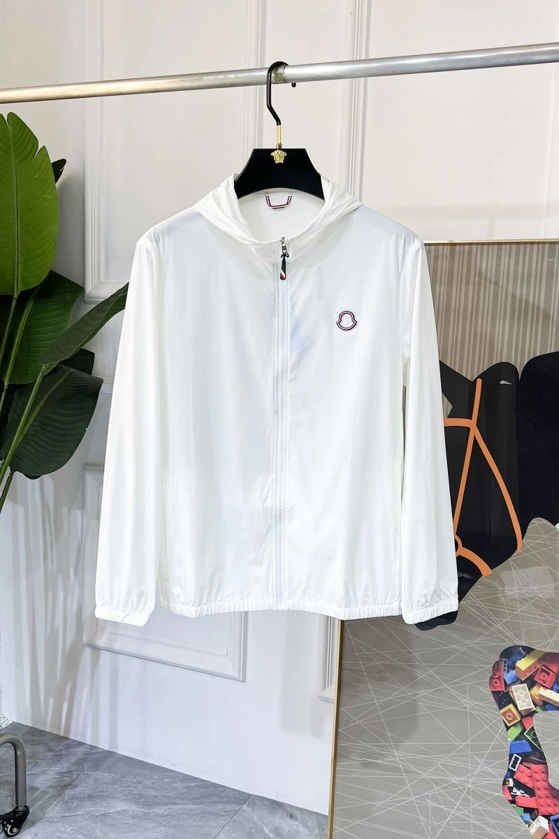 Durable Moncler Sunscreen Jacket 141510