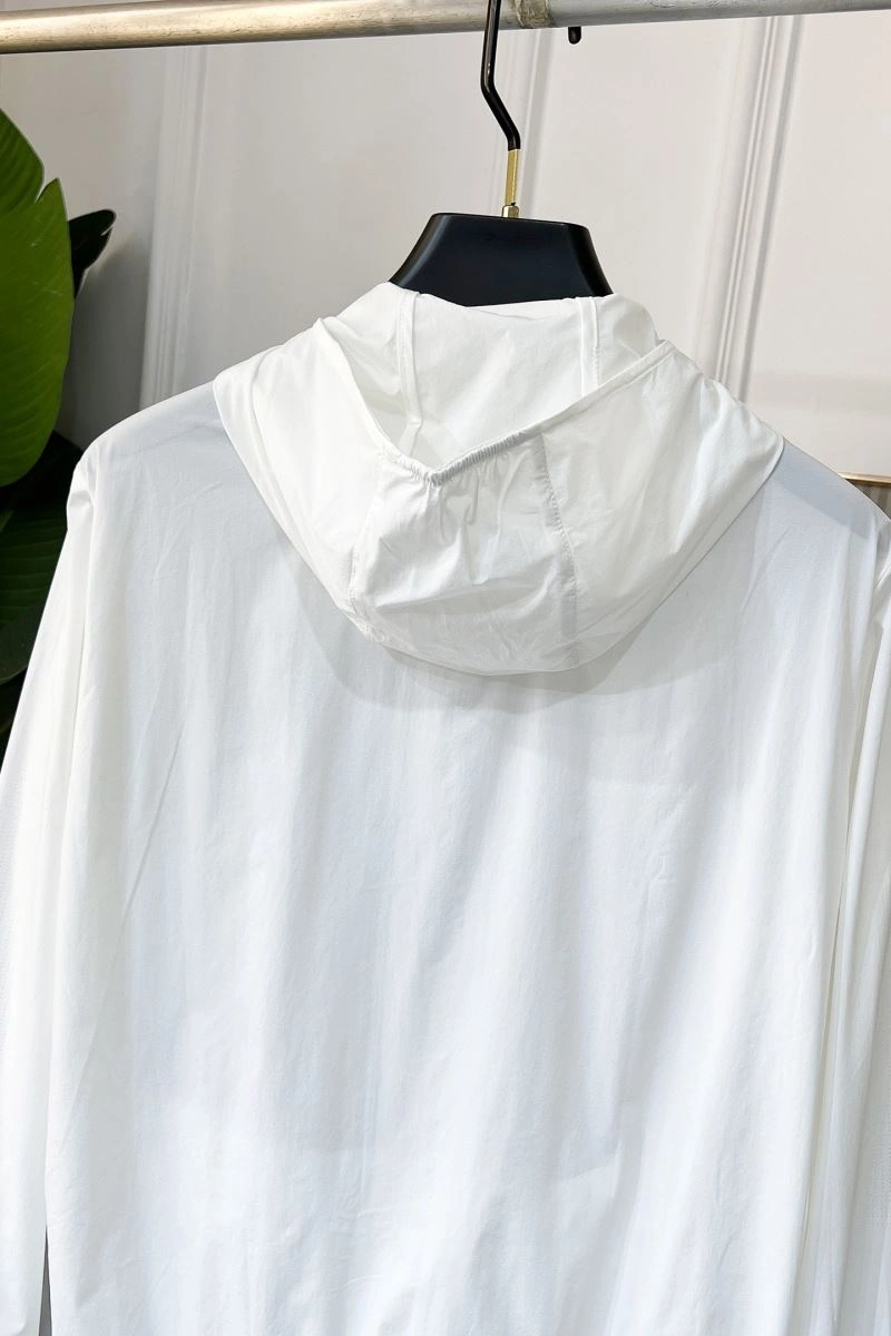 Durable Moncler Sunscreen Jacket 141510