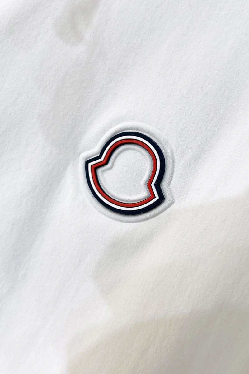 Durable Moncler Sunscreen Jacket 141510