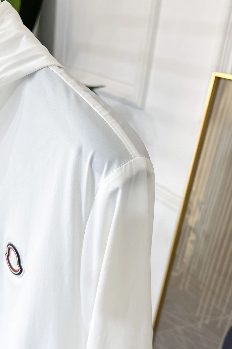 Durable Moncler Sunscreen Jacket 141510