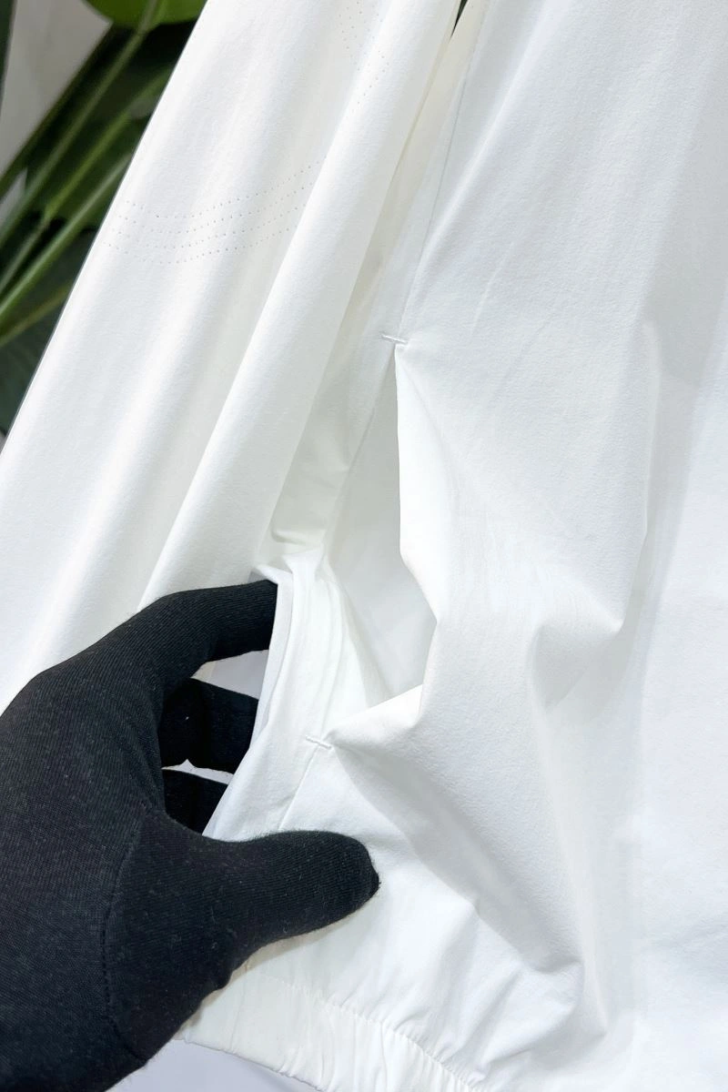 Durable Moncler Sunscreen Jacket 141510
