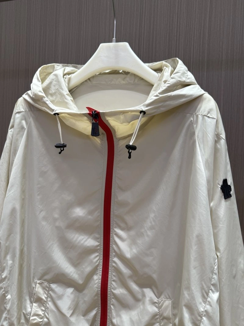 Compact Moncler Sunscreen Jacket 139713