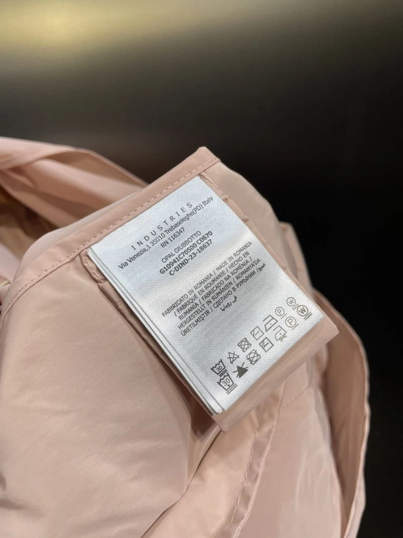 Moncler Sunscreen Jacket Affordable 140580