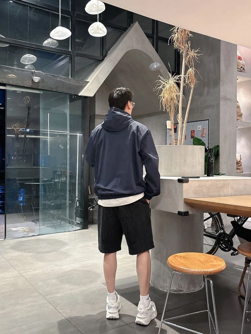 Moncler Sunscreen Jacket Snug 140123