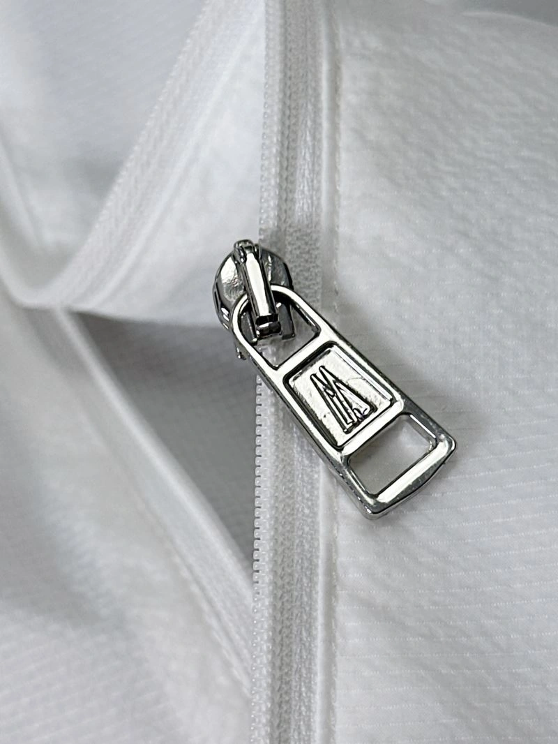 SmoothTexture Moncler Sunscreen Jacket 140106