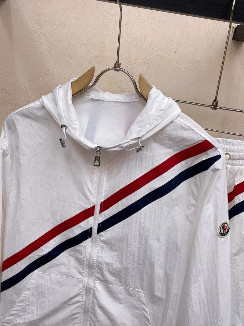 Moncler Sunscreen Jacket Neat 140114