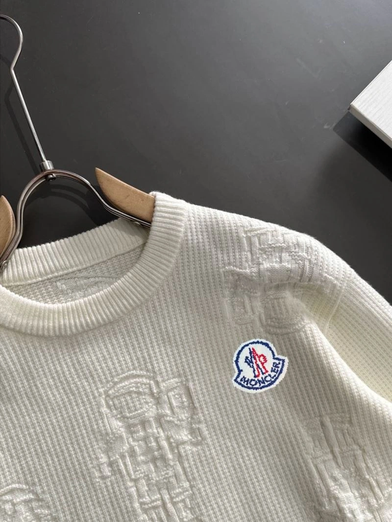 Chic Moncler Sweaters 142740
