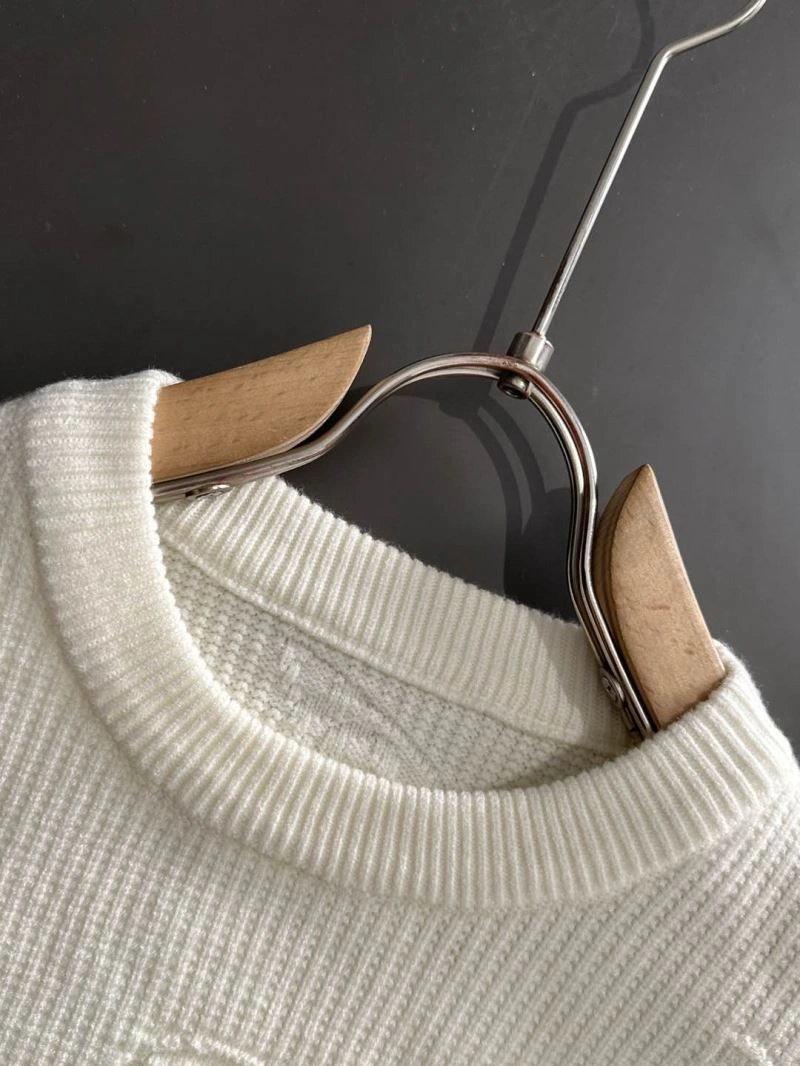 Chic Moncler Sweaters 142740
