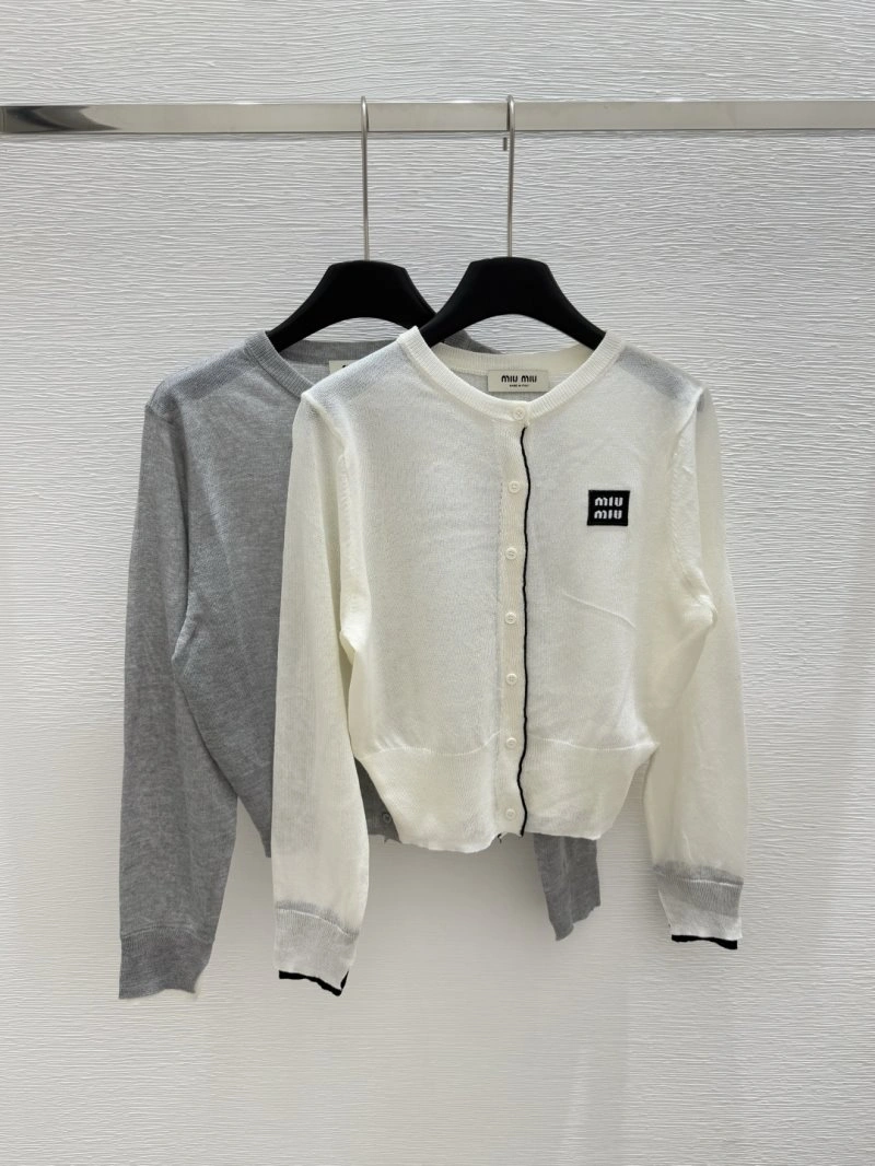 Resilient Moncler Sweaters 139589