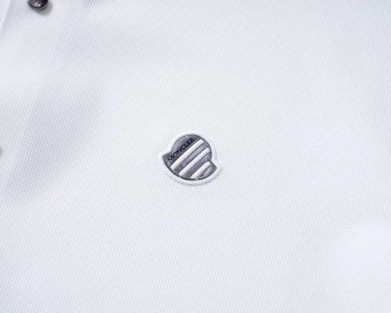Moncler T-Shirts SmoothTexture 143756