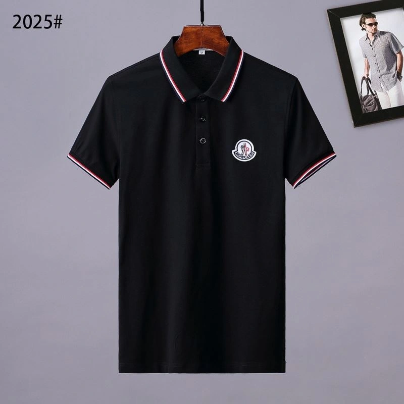 Moncler T-Shirts Cozy 139924