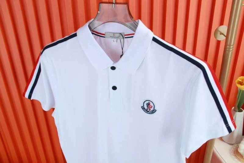 Classic Moncler T-Shirts 139922