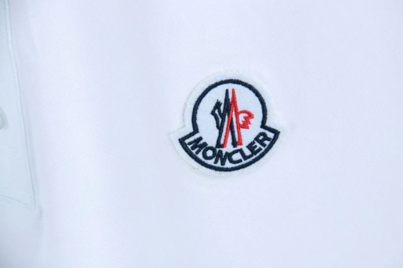 Supportive Moncler T-Shirts 139917