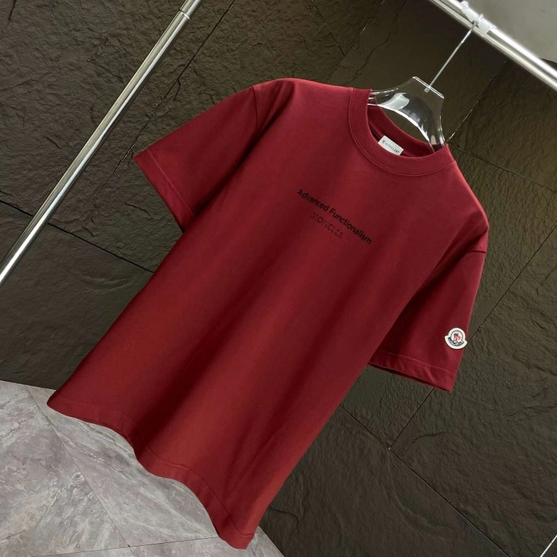 Neat Moncler T-Shirts 142881